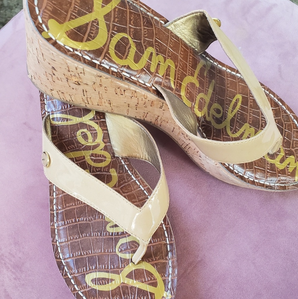 Sam Edelman small wedge flip flop